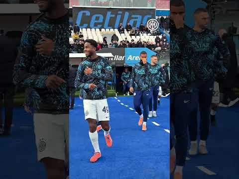 On the pitch for #PisaInter 🫡 @qatarairways