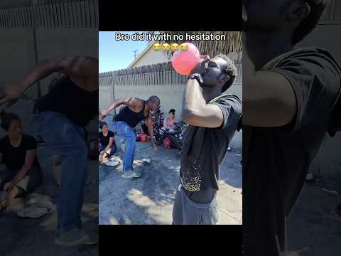 Bro seen the money and ain’t have to ask twice 😭😭😭 #viral #funny #challeger #comedy #prank #memes