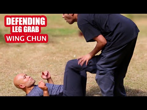 Wing Chun defending a leg grab | Self-defense