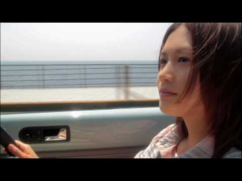 『Driving Happy Life』 - YUI