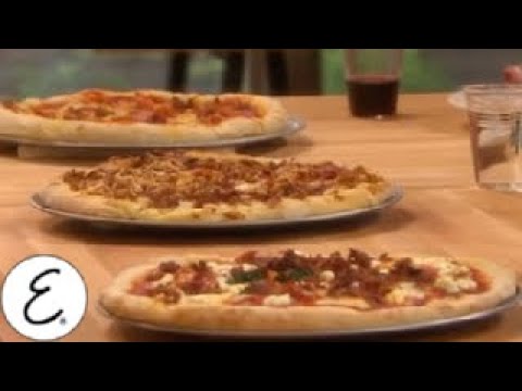 How to Make the Perfect Pizza Sauces - Get Cooking, Guys! - Emeril Lagasse - UC5SJjoYO0cKJmx37WGT8amg