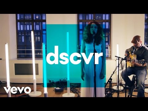 Janet Devlin - Whisky Lullabies - Vevo dscvr (Live) - UC-7BJPPk_oQGTED1XQA_DTw
