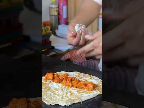 Chicken roll Bangalore street food-Egg chicken roll | Indianfood99 #streetfood #indiafoodstreet101