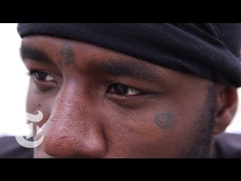 Gang Life in Baltimore | The New York Times - UCqnbDFdCpuN8CMEg0VuEBqA