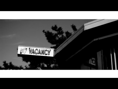 No Vacancy (Latin American Spanish Language Version/Lyric Video) - UCQ5kHOKpF3-1_UCKaqXARRg