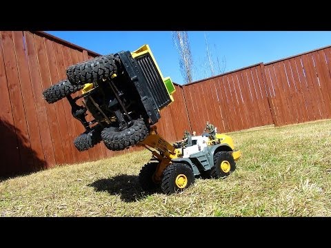 RC ADVENTURES - Loader Lifts Dump Truck - UCxcjVHL-2o3D6Q9esu05a1Q