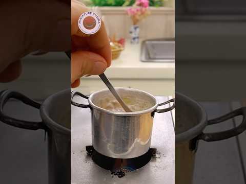 Tiny Kitchen Chicken Noodle Soup #miniaturecusina #food  #cooking
