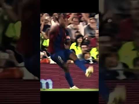 Ronaldinho's Dribbling Was Pure MAGIC 🇧🇷🔥✨