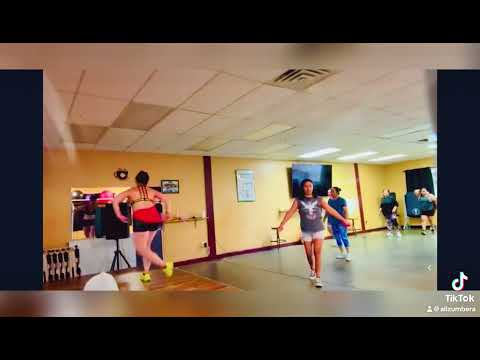 Zumba live class #zumbafitness #dance #dancefitness