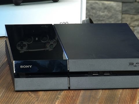 Sony PlayStation 4 hands-on - UCOmcA3f_RrH6b9NmcNa4tdg