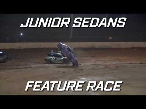 Junior Sedans: Top Stars - A-Main - Carina Speedway - 04.06.2022 - dirt track racing video image
