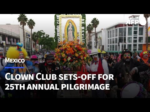Clowns gather for annual pilgrimage to Mexico City basilica | AFP