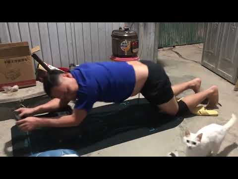 Máy tập bụng#Anh Thành tập cơ bụng