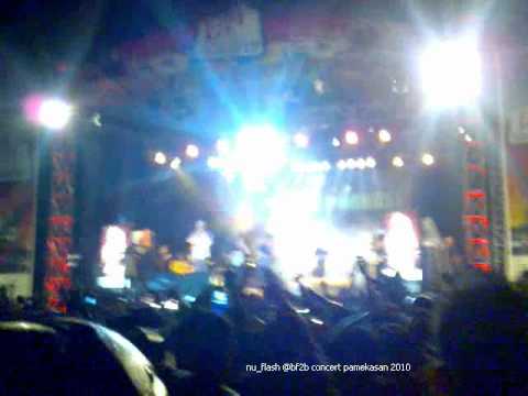 bondan expresikan @bf2b konser pamekasan 191210.wmv