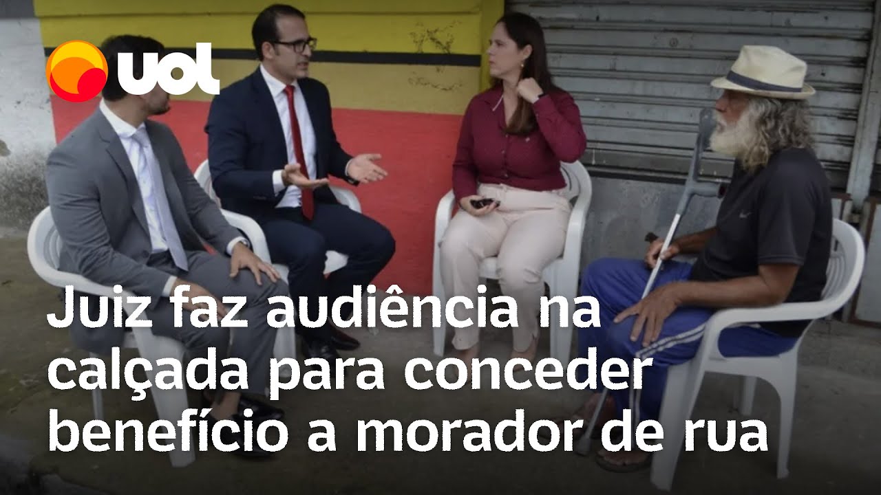 Juiz faz audiência na calçada para conceder benefício a morador de rua Maceió; veja vídeo