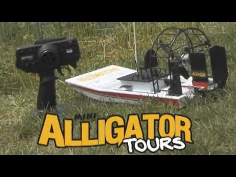 Spotlight: AquaCraft Models™ Mini Alligator Tours RTR EP Airboat - UCa9C6n0jPnndOL9IXJya_oQ