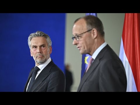 Ο Μερτς κατηγορεί τη Ρωσία για τρομοκρατία κατά του άμαχου πληθυσμού της Ουκρανίας