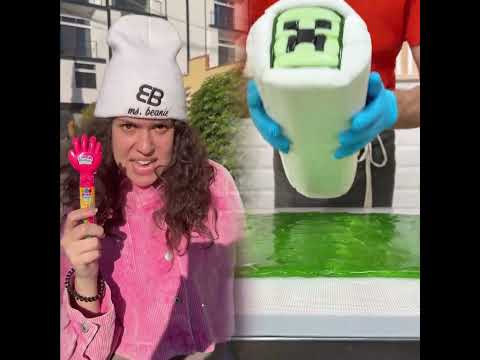 FLOWER FAN OR ROCK PAPER SCISSORS HAND? #msbeanie ‪@raavhollywood‬