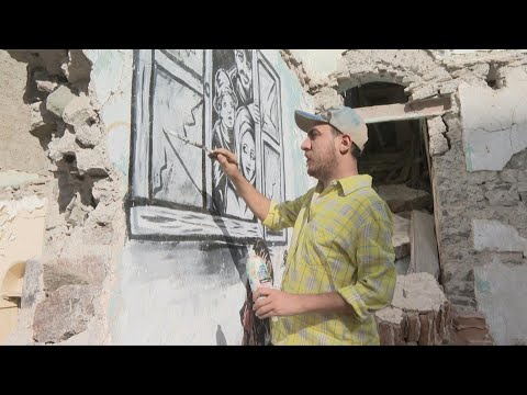'Using the walls': Yemen street artist chronicles war | AFP
