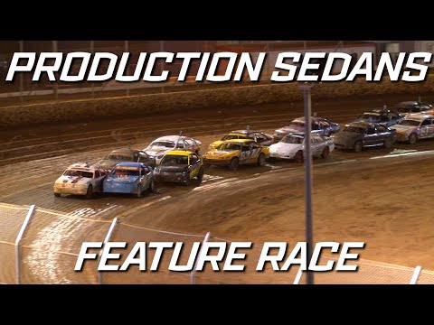 Production Sedans: A-Main - Bunbury Speedway - 05.03.2022 - dirt track racing video image