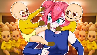 ليش بيبي إن يلو صاروا جيش كامل؟! 😱🔥 | The Baby in Yellow