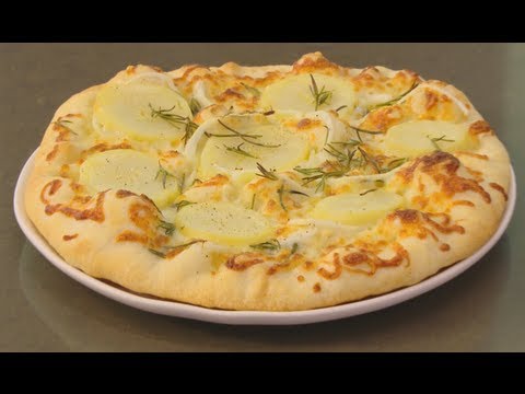 Potato & Onion Pizza with Laura Vitale & Eric Ripert - UCNbngWUqL2eqRw12yAwcICg