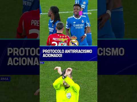 PROTOCOLO ANTIRRACISMO! VINI JR RECLAMA COM ÁRBITRO QUE JOGADOR ARGENTINO O CHAMOU DE MACACO #shorts