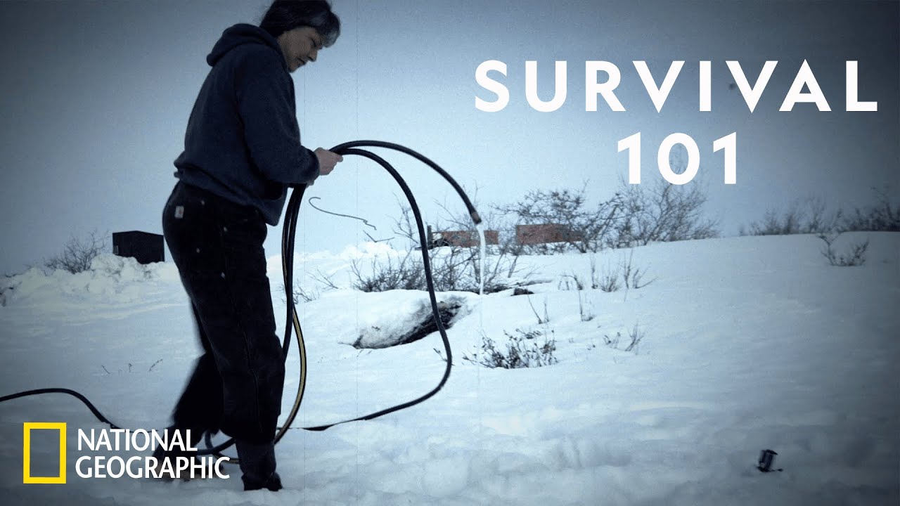 Getting Water in the Arctic | Life Below Zero