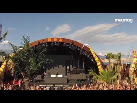 Danny Howard banging house set @ Hideout 2017 - UCQdCIrTpkhEH5Z8KPsn7NvQ