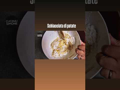 Schiacciata di patate #shotrs #youtube #italianfood #food