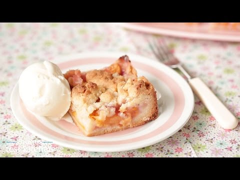 Peach-Pie Crumble Bars - From the Test Kitchen - UCl0kP-Cfe-GGic7Ilnk-u_Q