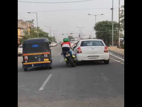 @raiesmalik #motovolgger #rider #ktmduke #stunt #shorts #short #shortvideos #viral #trending