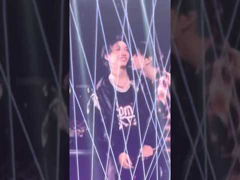 DAD AND SON🐺🐣❤️❤️#bangchan #felix #straykids #skz #skzedit #concert #tour #shorts #viral