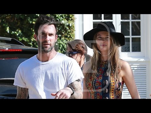 Adam Levine and Pregnant Wife Behati Prinsloo Search For a New Home in LA! - UCdtXPiqI2cLorKaPrfpKc4g