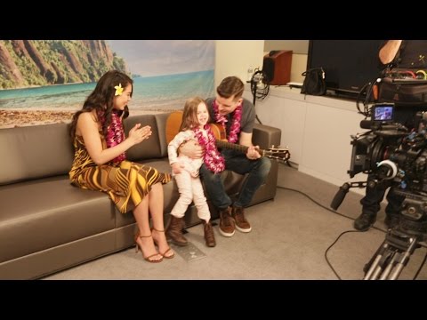 BEHIND THE SCENES - Claire Sings "How Far I'll Go" with Auli'i Cravalho, the Voice of Moana!! - UCfrREf-q6PbTxNgsB5XAp6A