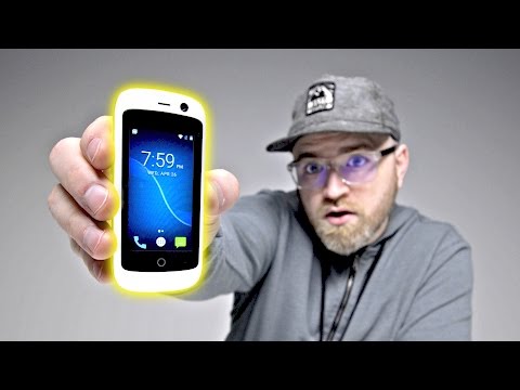 Unboxing The World's Smallest 4G Smartphone - UCsTcErHg8oDvUnTzoqsYeNw