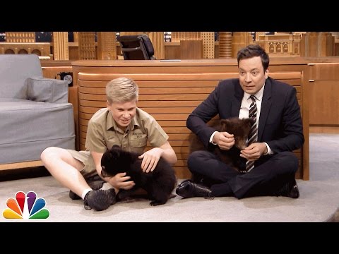 Robert Irwin and Jimmy Play with Baby Black Bears - UC8-Th83bH_thdKZDJCrn88g