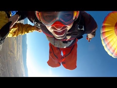 GoPro: Balloon Backflips - UCqhnX4jA0A5paNd1v-zEysw