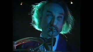 Holger Czukay - Cool In The Pool