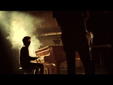 Alan Walker - Faded Restrung Video (Behind The Scenes) - UCJrOtniJ0-NWz37R30urifQ
