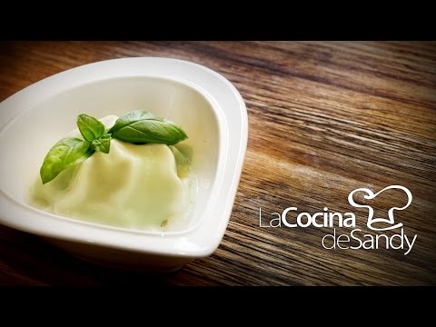 Espuma de Albahaca para Ensalada Caprese - Recetas de ensaladas - Comida italiana - UCG07X4YYBTCEgLtSJik_dsA