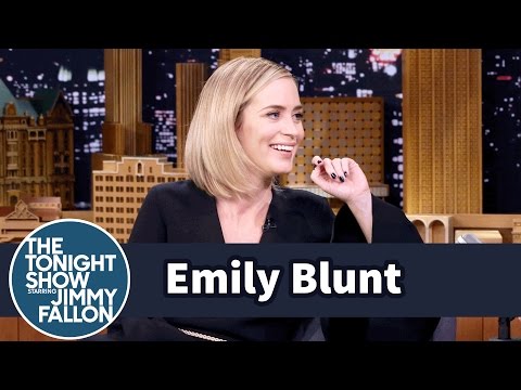 Emily Blunt's Kids Are Picking Up Their Dad's American Accent - UC8-Th83bH_thdKZDJCrn88g