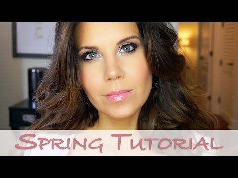 Stila Eye Shadow Palette | Tutorial Tuesdays - UC4qk9TtGhBKCkoWz5qGJcGg