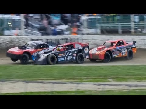 Meeanee Speedway - Saloons/Supersaloons - 6/5/23 - dirt track racing video image