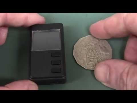 EEVblog #776 - World's Smallest Digital Dosimeter - UC2DjFE7Xf11URZqWBigcVOQ