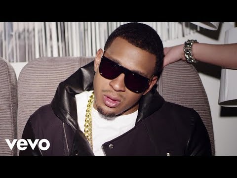 Christopher - Twerk It Like Miley ft.Brandon Beal