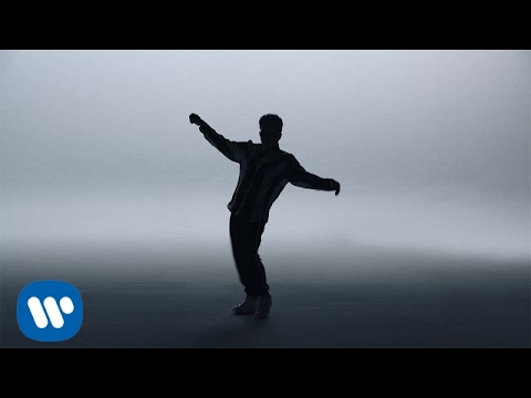 Bruno Mars - That’s What I Like [Official Video] - UCoUM-UJ7rirJYP8CQ0EIaHA