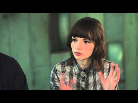 CHVRCHES chat to Ally McCrae about being No. 5 in the Sound of 2013 - UC-FQUIVQ-bZiefzBiQAa8Fw