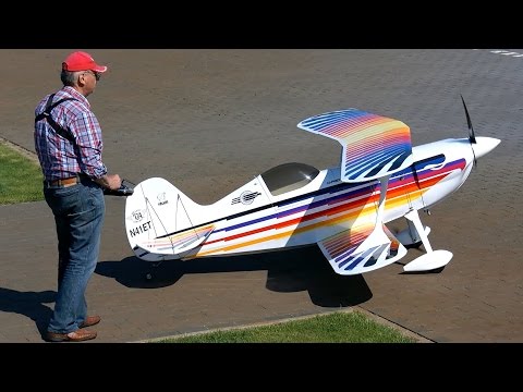 HUGE RC CHRISTEN EAGLE SCALE MODEL FLIGHT DEMONSTRATION / Bölsdorf Germany 2016 - UCH6AYUbtonG7OTskda1_slQ