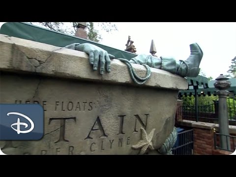 Haunted Mansion Interactive Queue | Walt Disney World - UC1xwwLwm6WSMbUn_Tp597hQ